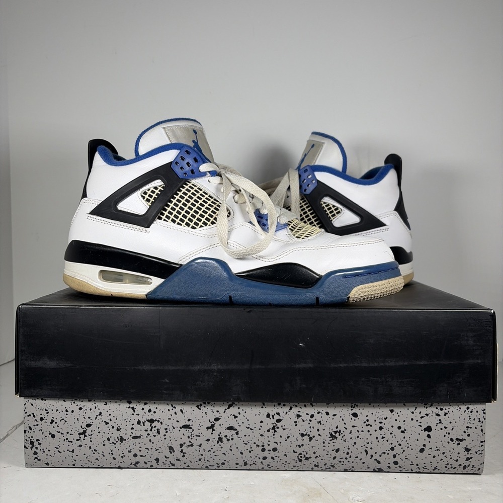Size 8 Nike Air Jordan 4 Retro Motorsports 2017 Sneaker 308497-117